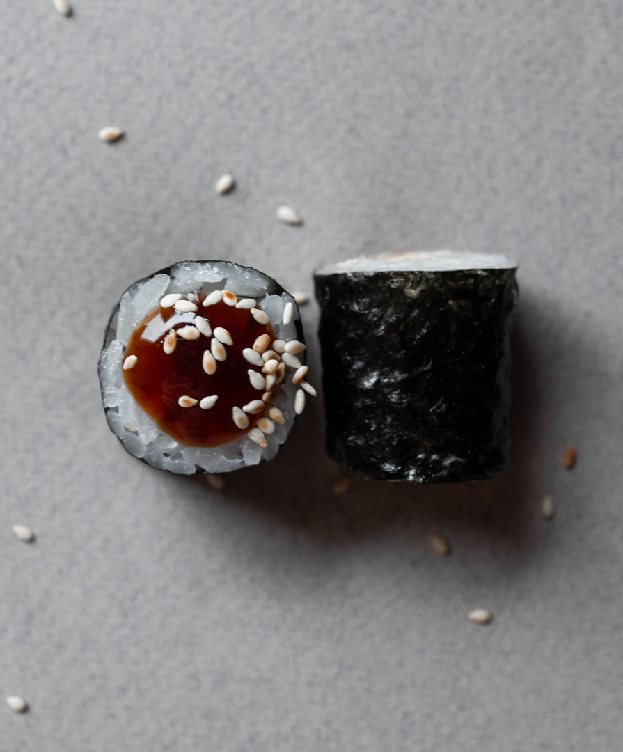 картинка Мини ролл с угрем суши-маркета "Каэру"