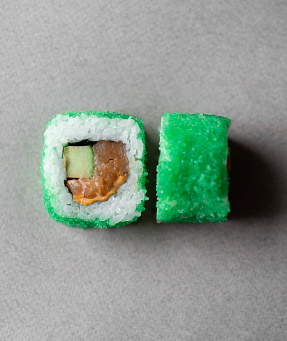 картинка Острый с лососем суши-маркета "Каэру"