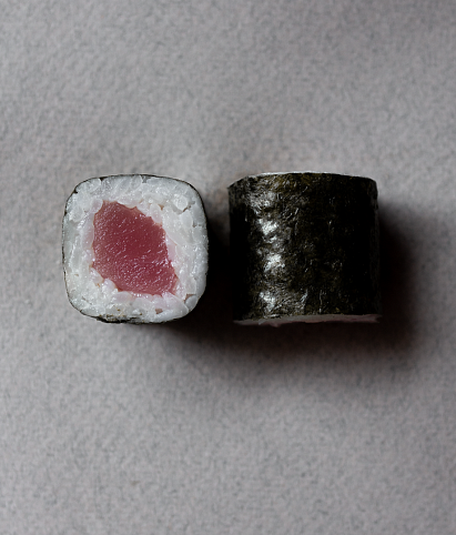 картинка Мини ролл с тунцом суши-маркета "Каэру"